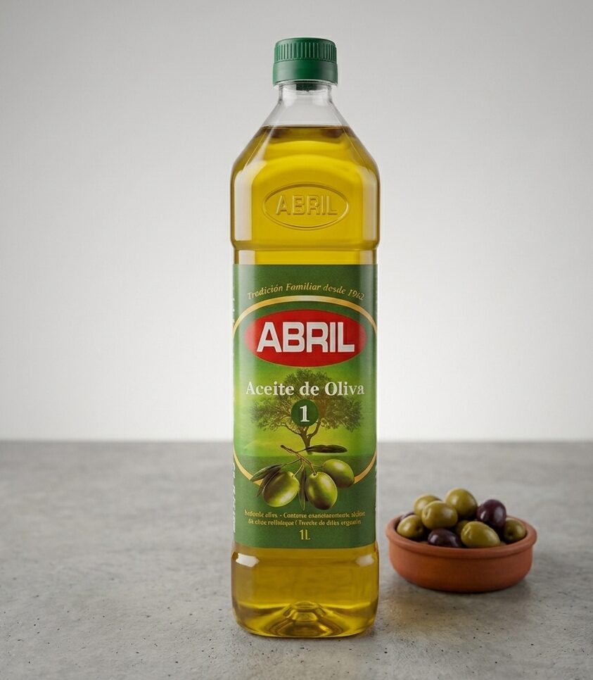 Aceite Oliva Intenso fondo estudio con aceitunas